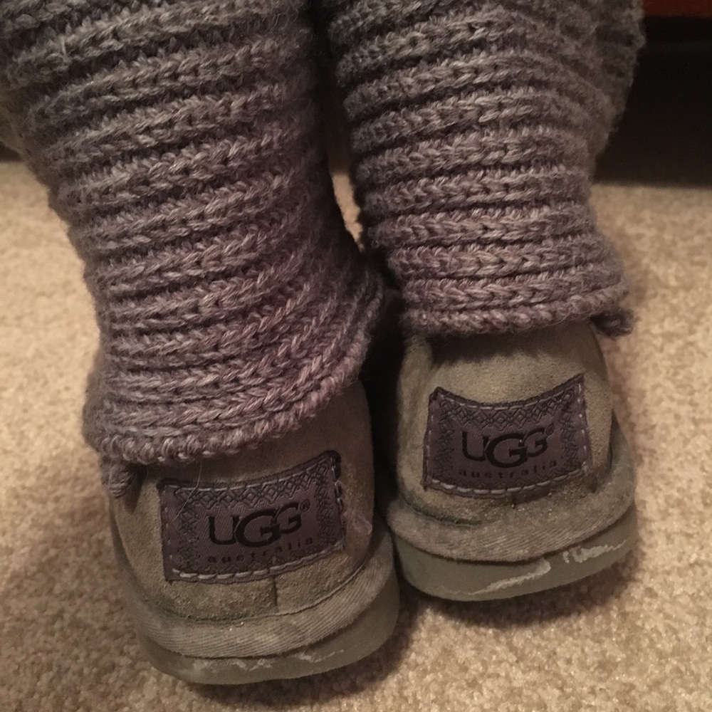 Gray Knit Uggs - image 2